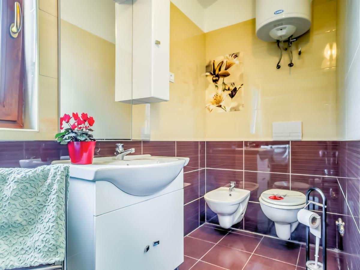 Apartment Ulika-4 By Interhome Tar-Vabriga Εξωτερικό φωτογραφία
